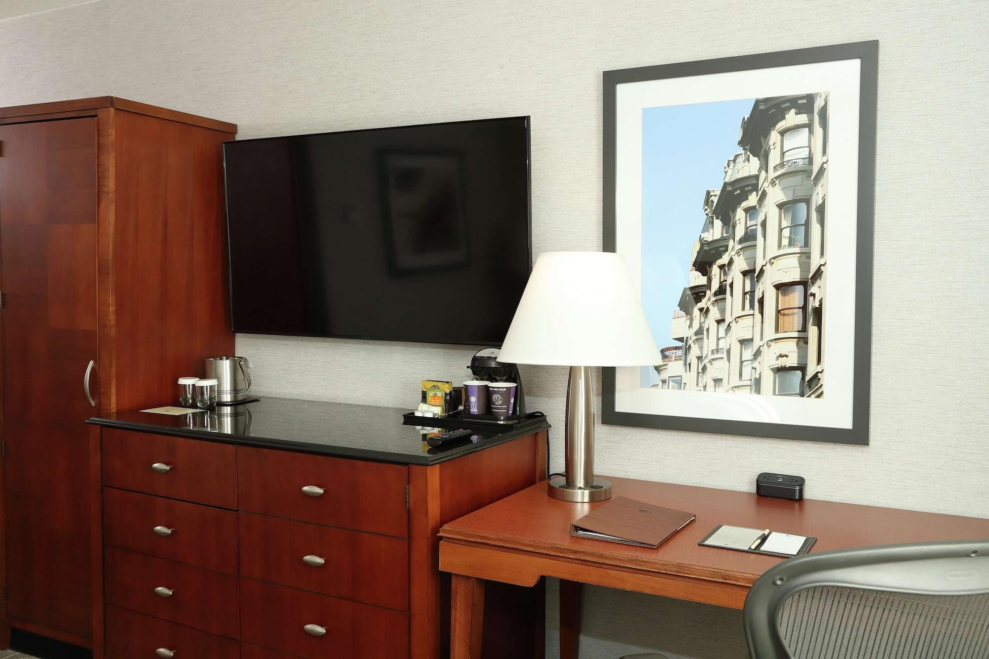 Hotel Doubletree By Hilton Boston/Westborough Esterno foto