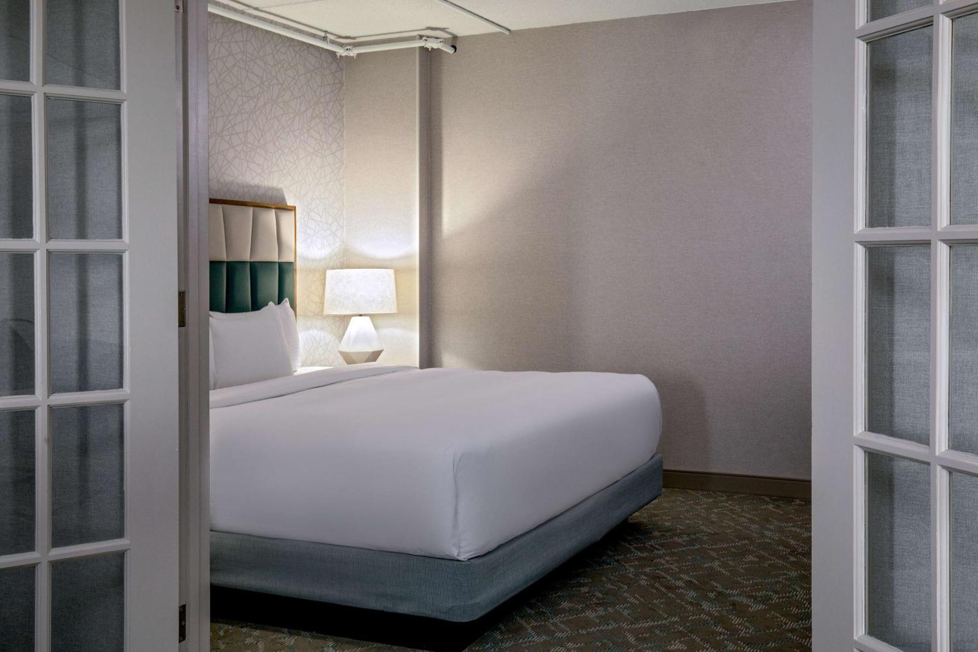 Hotel Doubletree By Hilton Boston/Westborough Esterno foto