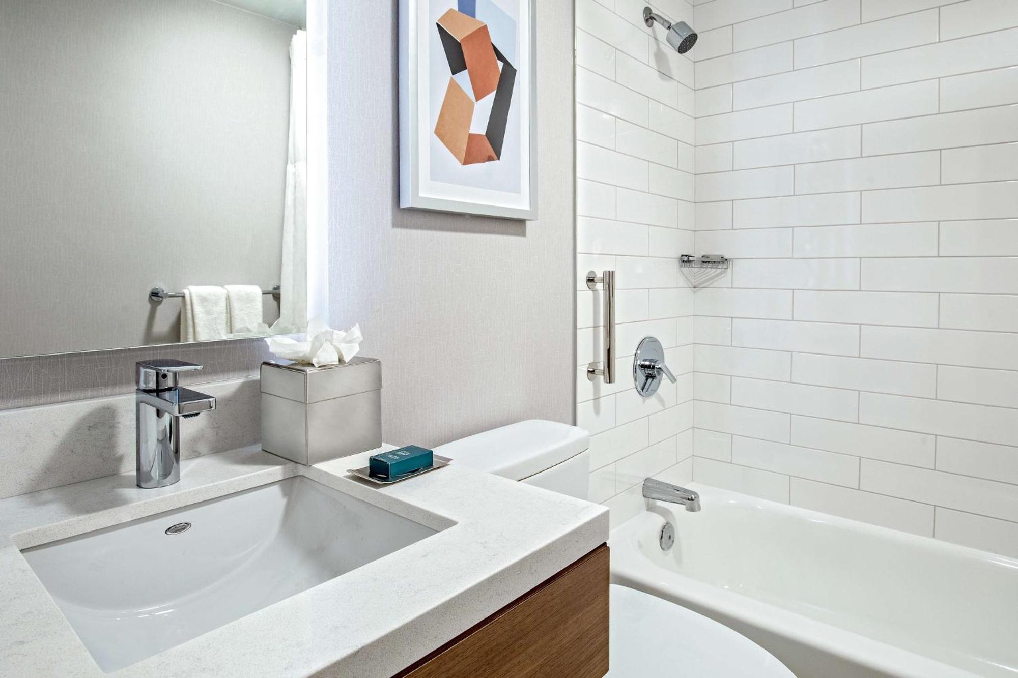 Hotel Doubletree By Hilton Boston/Westborough Esterno foto