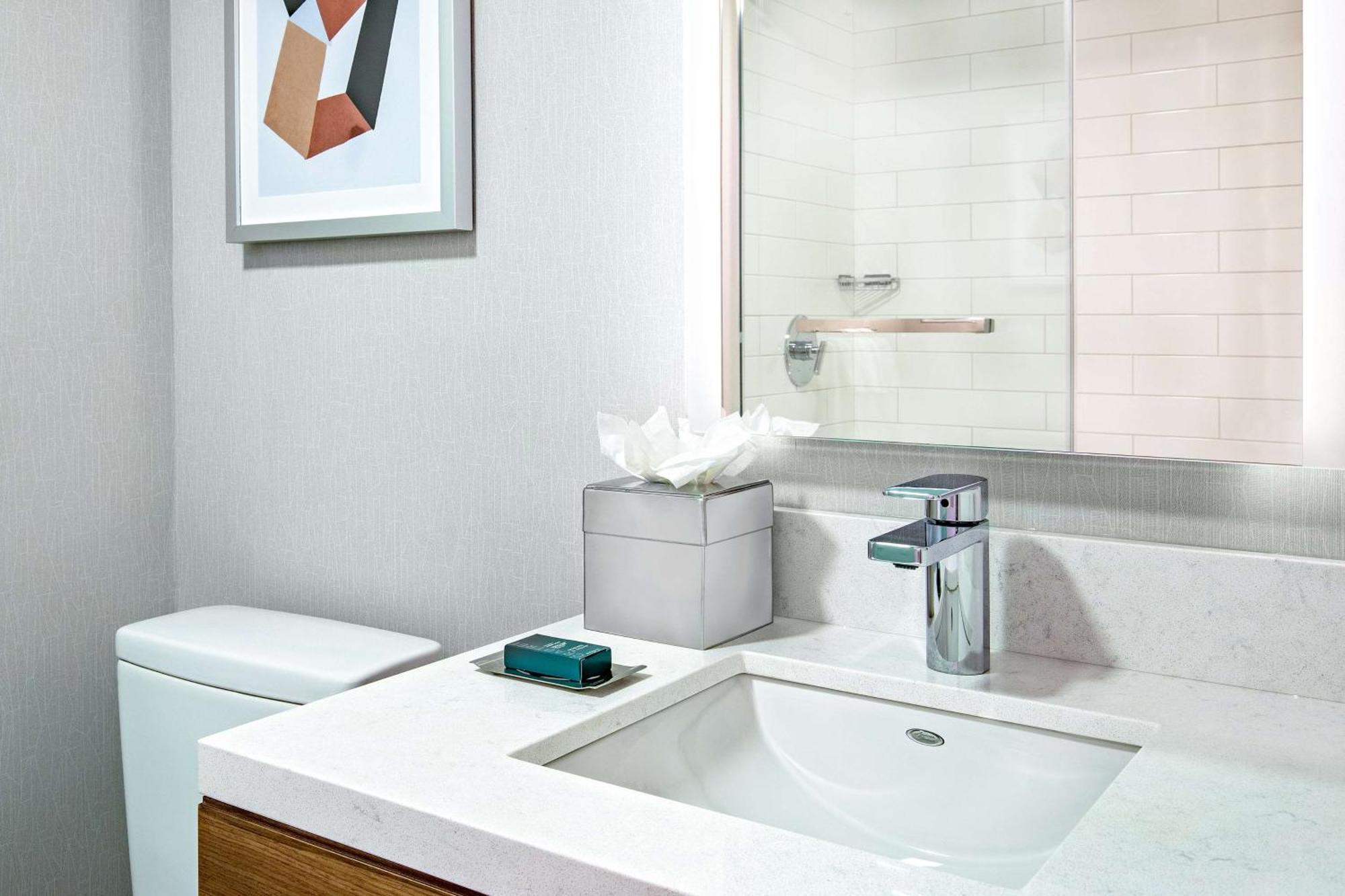 Hotel Doubletree By Hilton Boston/Westborough Esterno foto