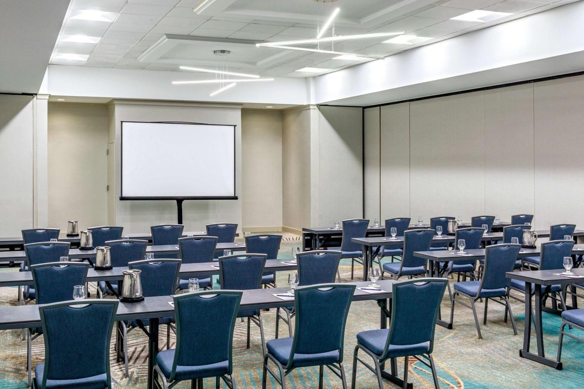 Hotel Doubletree By Hilton Boston/Westborough Esterno foto