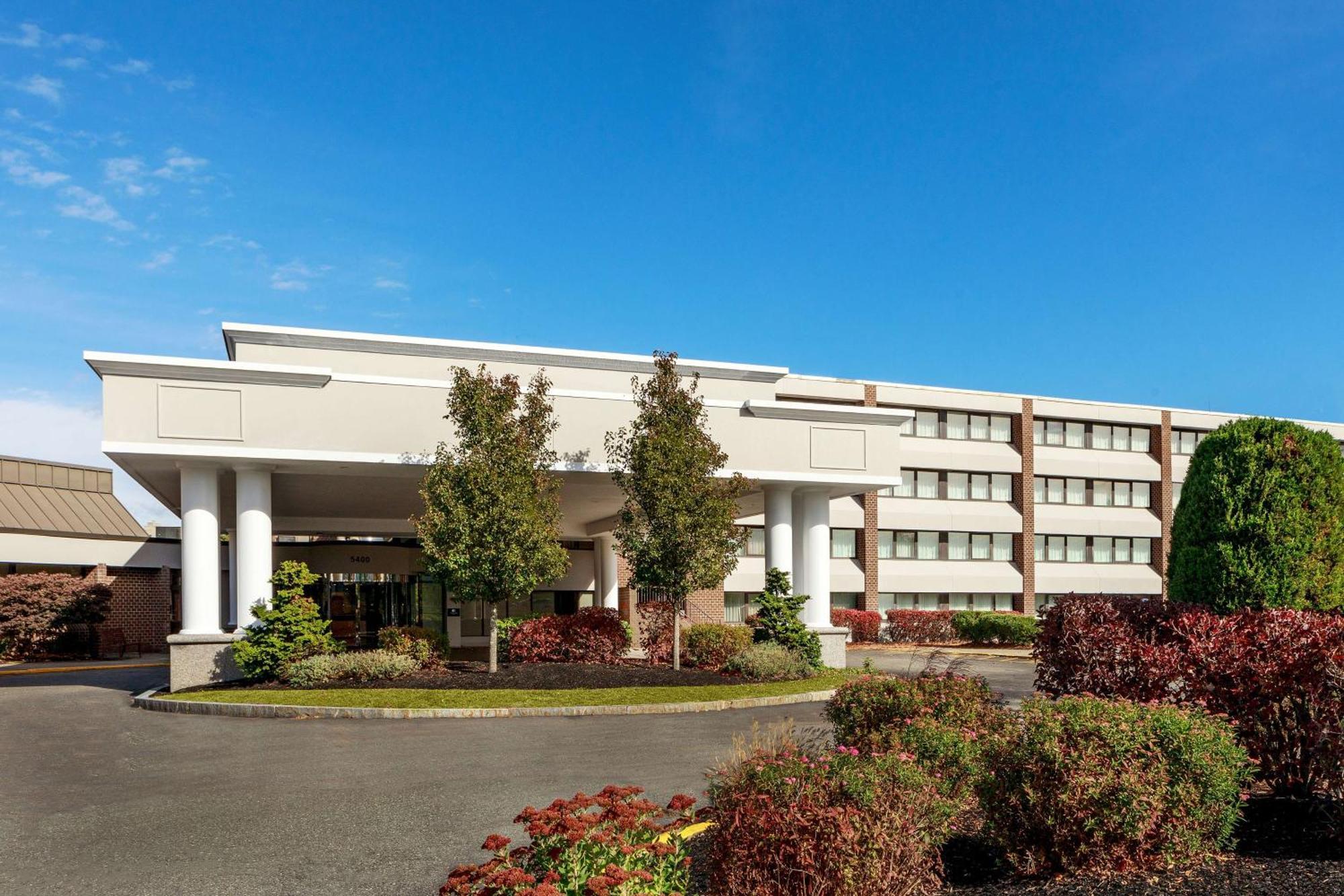 Hotel Doubletree By Hilton Boston/Westborough Esterno foto