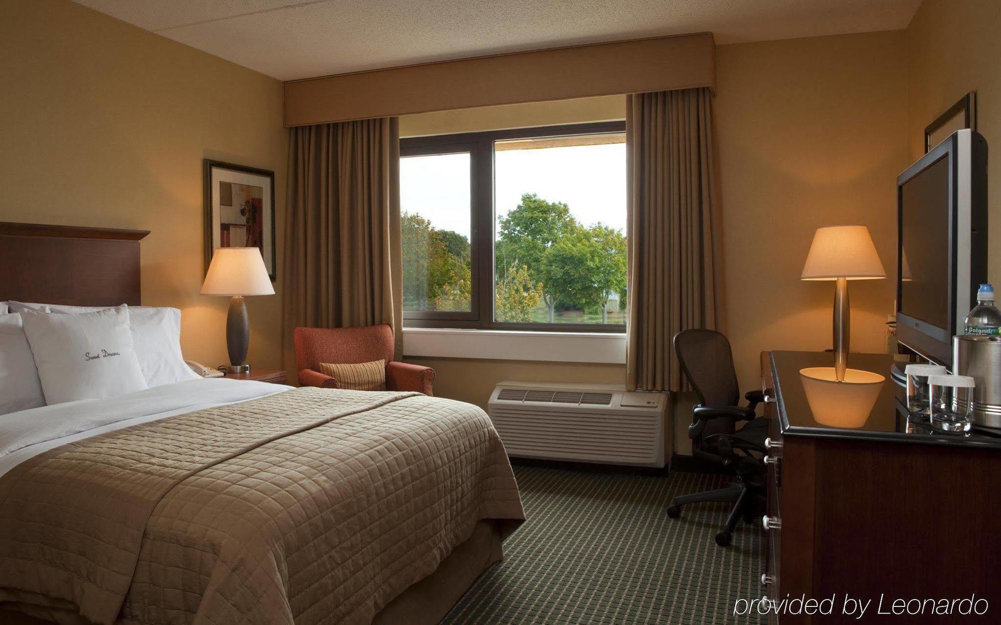 Hotel Doubletree By Hilton Boston/Westborough Esterno foto